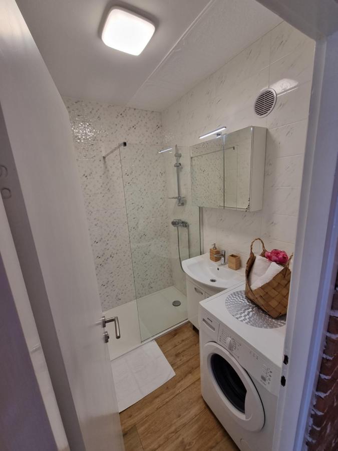 Babylu Apartman Задар Экстерьер фото